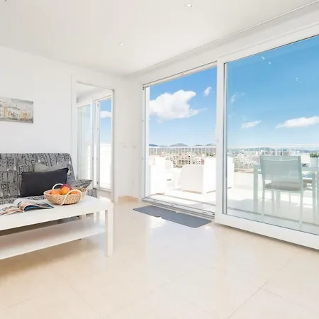 Luisamar Sea View 아파트