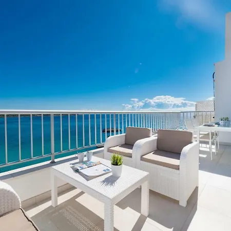아파트 Luisamar Sea View 마나코르