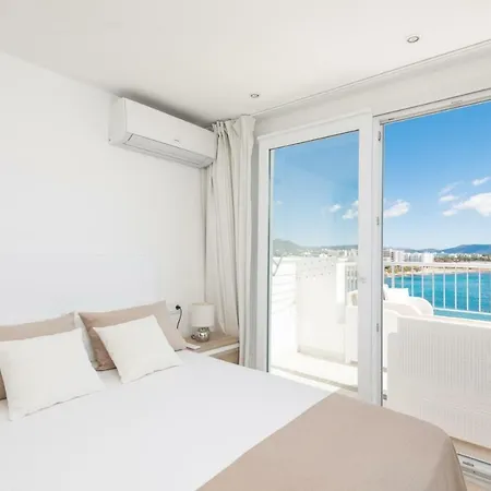 아파트 Luisamar Sea View 마나코르